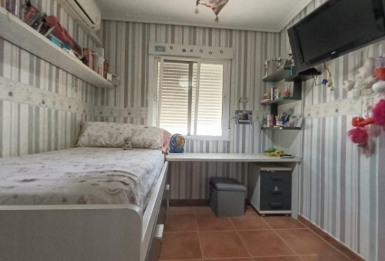 Resale - Villa - Alicante - Cañada Roja