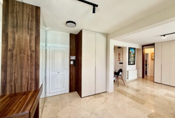 Resale - Villa - Orihuela Costa - Las Colinas Golf