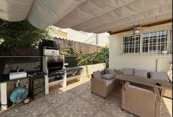 Resale - Villa - Orihuela Costa - Las Colinas Golf