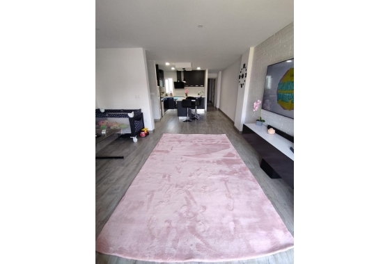 Resale - Apartment / flat - Alicante - Carolinas Bajas