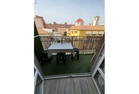 Resale - Apartment / flat - Alicante - Carolinas Bajas