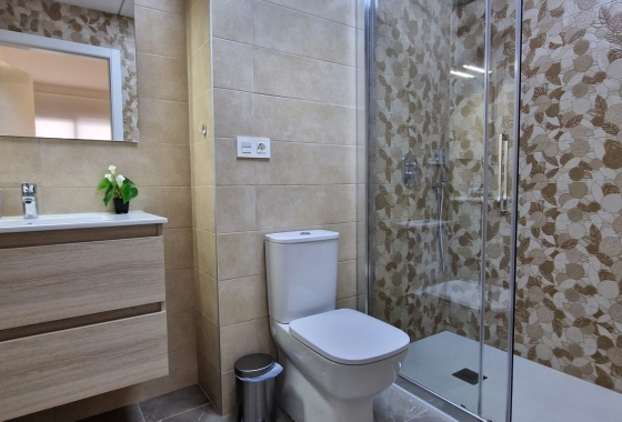 Resale - Apartment / flat - Torrevieja - City Center