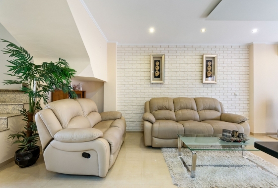 Resale - Townhouse - Torrevieja - Nueva Torrevieja - Aguas Nuevas