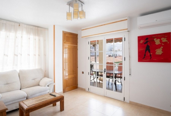 Resale - Apartment / flat - Torrevieja - El Acequión - Los Náufragos