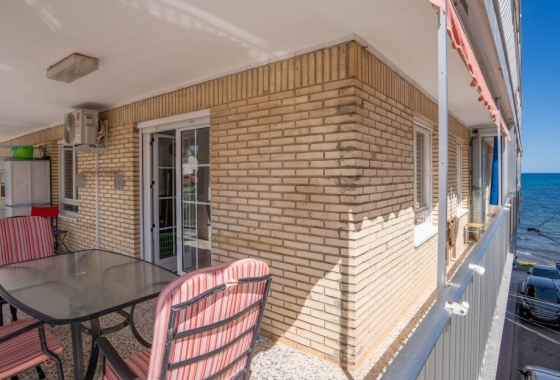 Resale - Apartment / flat - Torrevieja - El Acequión - Los Náufragos