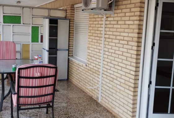 Resale - Apartment / flat - Torrevieja - El Acequión - Los Náufragos