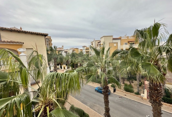Resale - Apartment / flat - Torrevieja - Torrevieja - Playa de los Locos