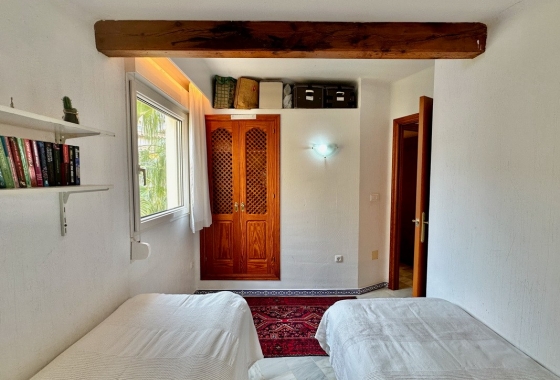 Resale - Apartment / flat - Torrevieja - Torrevieja - Playa de los Locos