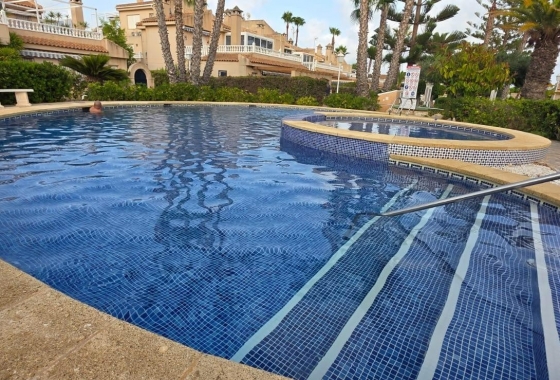 Resale - Bungalow - Orihuela Costa - Playa Flamenca