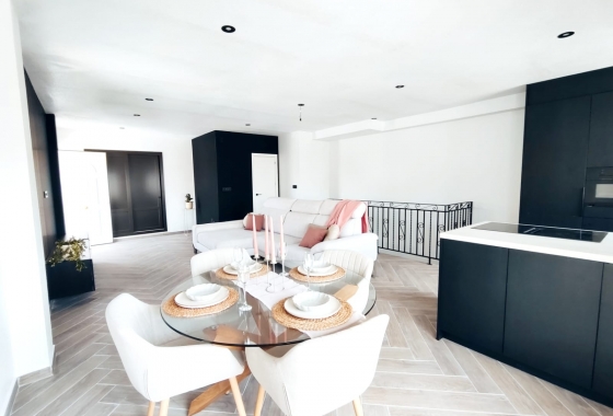 Rynek Wtórny - Bliźniak - Benijofar