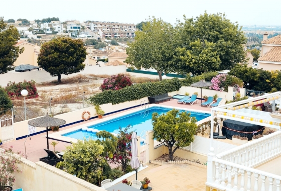 Rynek Wtórny - Bliźniak - Benijofar