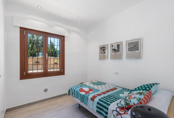 Resale - Villa - Orihuela Costa - Punta Prima