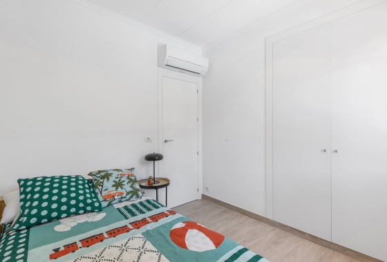 Resale - Villa - Orihuela Costa - Punta Prima