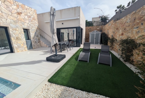 Rynek Wtórny - Willa - Algorfa