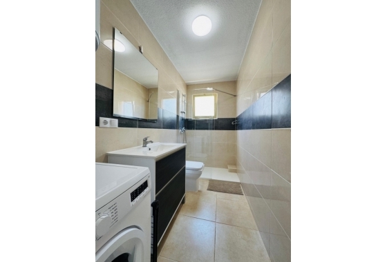 Resale - Apartment / flat - Santa Pola - Playa del Este