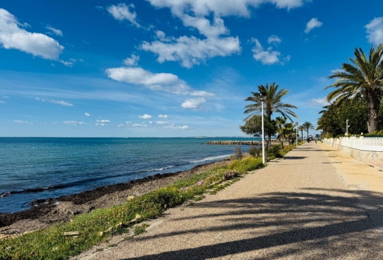 Resale - Apartment / flat - Santa Pola - Playa del Este