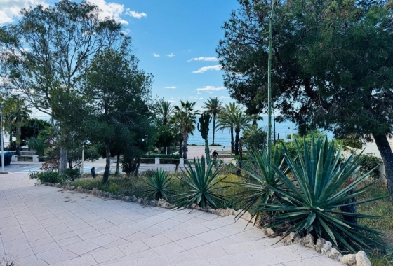 Resale - Apartment / flat - Santa Pola - Playa del Este
