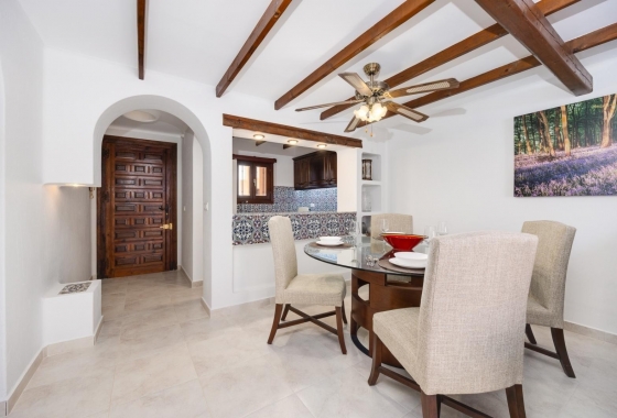 Resale - Apartment / flat - Torrevieja - Torrevieja - Playa de los Locos