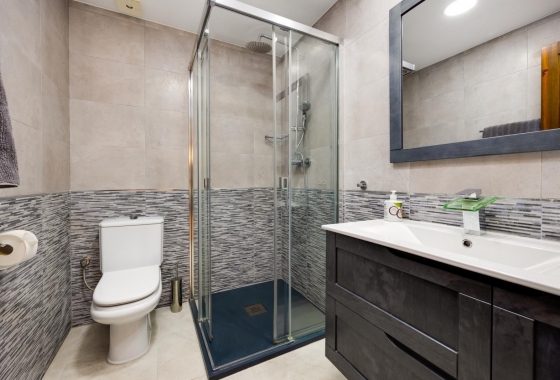 Resale - Apartment / flat - Torrevieja - Torrevieja - Playa de los Locos