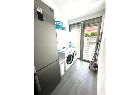 Resale - Villa - Orihuela Costa - Punta Prima