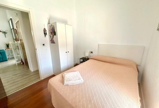 Resale - Villa - Orihuela Costa - Punta Prima