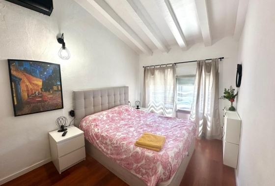 Resale - Villa - Orihuela Costa - Punta Prima