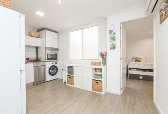 Resale - Apartment / flat - Santa Pola - Playa Lisa