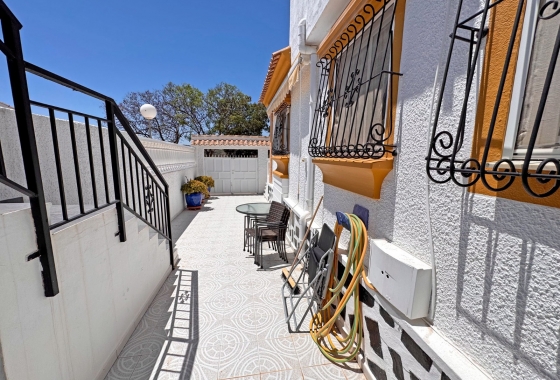 Resale - Townhouse - Guardamar del Segura - Urbanizaciones