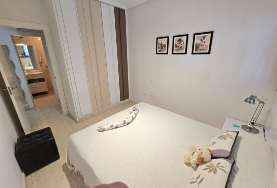 Resale - Bungalow - La Mata