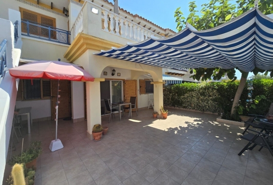 Resale - Bungalow - La Mata