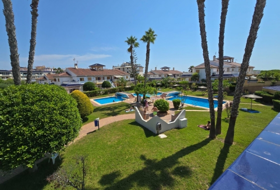 Resale - Bungalow - La Mata