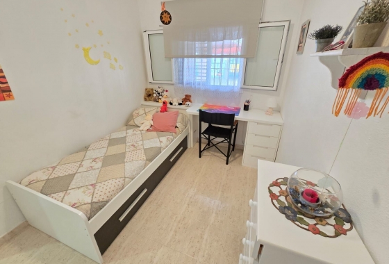 Resale - Bungalow - La Mata