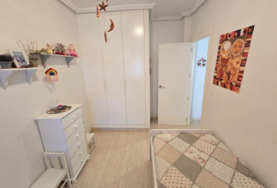 Resale - Bungalow - La Mata