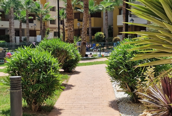 Resale - Apartment / flat - Orihuela Costa - Punta Prima