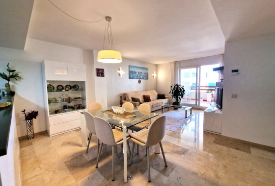 Resale - Apartment / flat - Orihuela Costa - Punta Prima