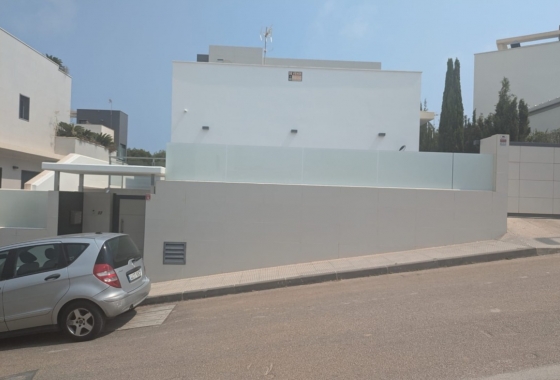 Resale - Villa - Orihuela Costa - Cabo Roig