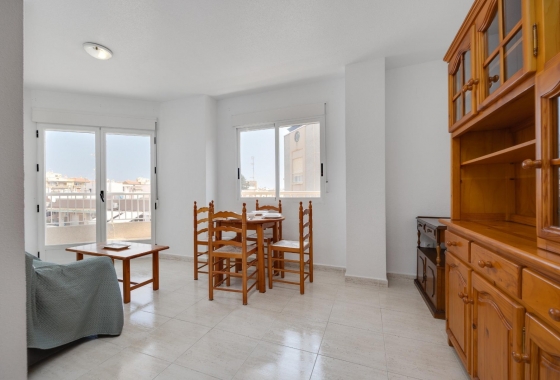 Resale - Apartment / flat - Torrevieja - Playa del Cura