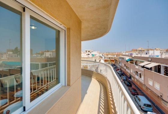 Resale - Apartment / flat - Torrevieja - Playa del Cura