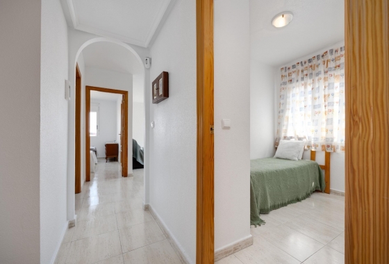 Resale - Apartment / flat - Torrevieja - Playa del Cura