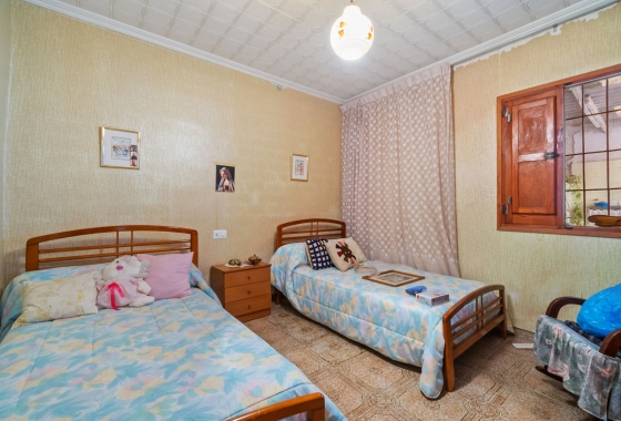 Resale - Finca - Orihuela Costa - Orihuela