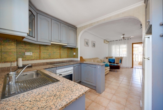 Resale - Bungalow - Torrevieja - Nueva Torrevieja - Aguas Nuevas