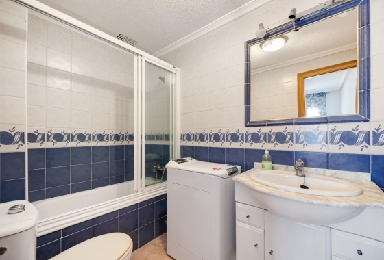 Resale - Bungalow - Torrevieja - Nueva Torrevieja - Aguas Nuevas