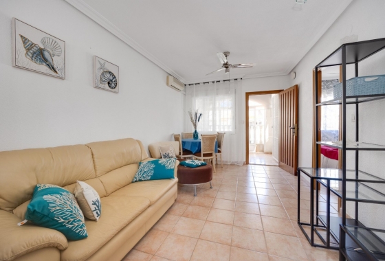 Resale - Bungalow - Torrevieja - Nueva Torrevieja - Aguas Nuevas