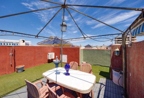 Resale - Bungalow - Torrevieja - Nueva Torrevieja - Aguas Nuevas