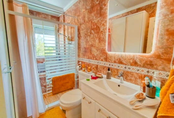 Resale - Villa - Orihuela Costa - La Zenia