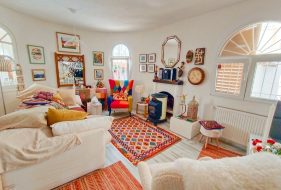 Resale - Villa - Orihuela Costa - La Zenia