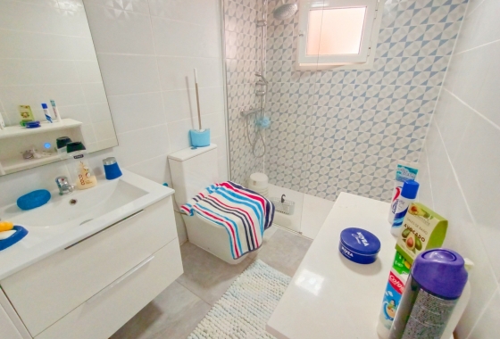 Resale - Villa - Orihuela Costa - La Zenia