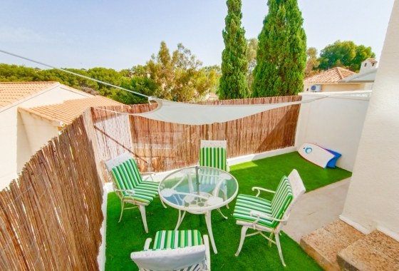 Resale - Villa - Orihuela Costa - La Zenia