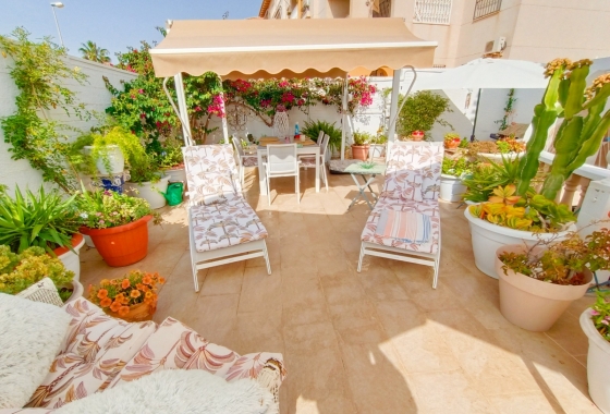 Resale - Villa - Orihuela Costa - La Zenia