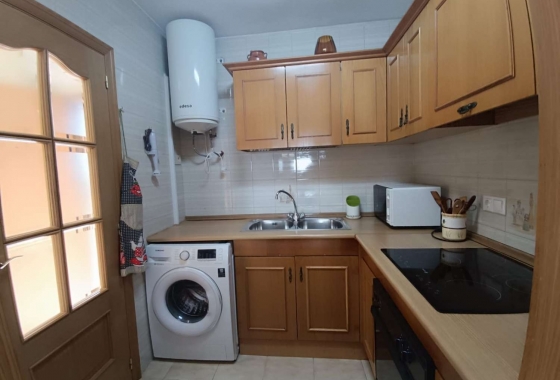 Resale - Apartment / flat - Torrevieja - Acequion